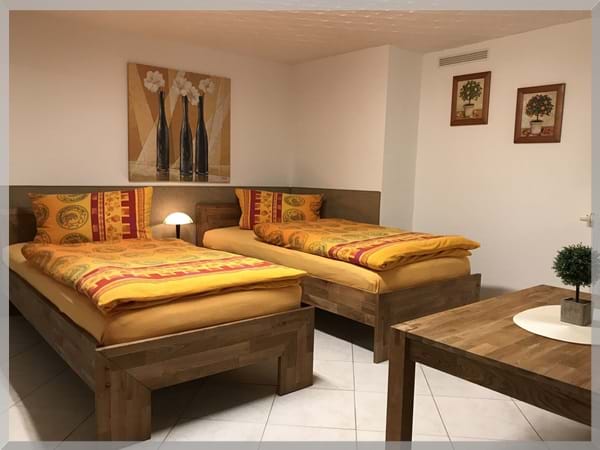 Großes Doppelzimmer – ideal für Monteure und Berufspendler